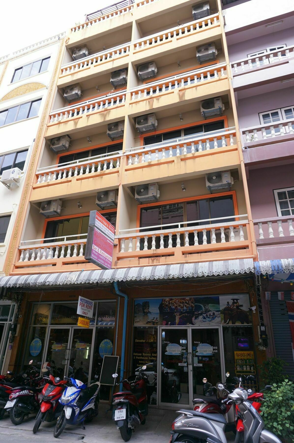 Hotel Andaman Sea Patong Esterno foto